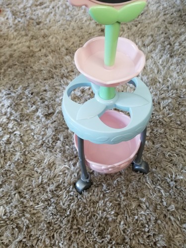 Rare Battat Beauty Salon Stand w/Mirror Fits 18” Doll Rolls Around