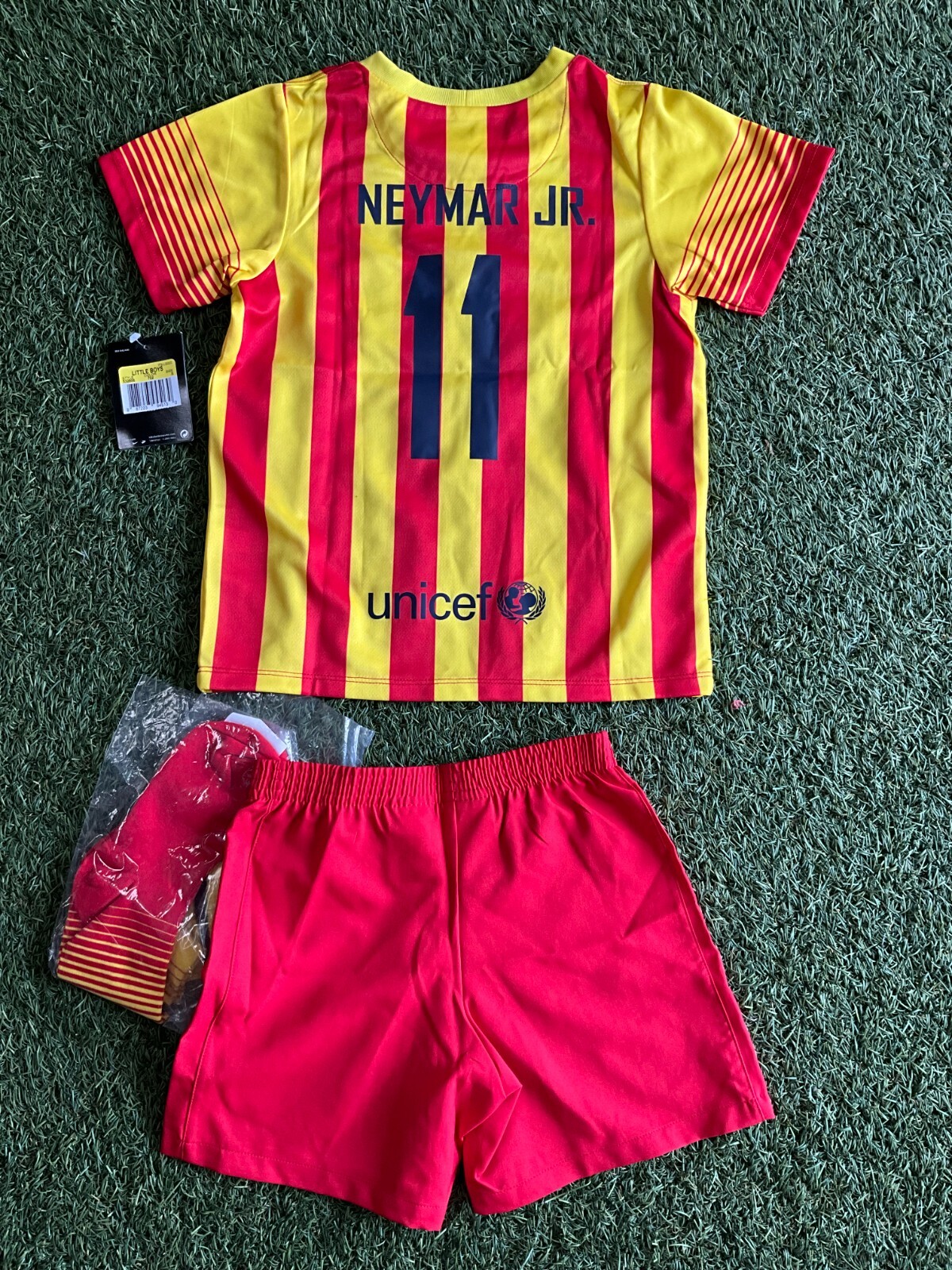 FC Barcelona NEYMAR JR 11番ジャージ 13-14 Neymar Jr 11 Medium FC Barcelona 2013 14 Home Jersey Maglia