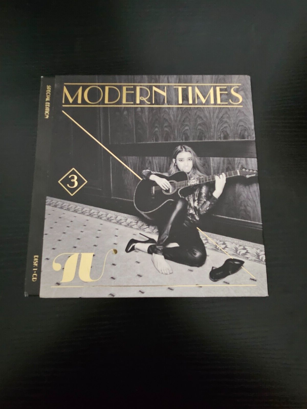 K-POP・アジア IU MODERN TIMES Special Edition IU Modern Times Special Edition 2013 Kpop Album | eBay
