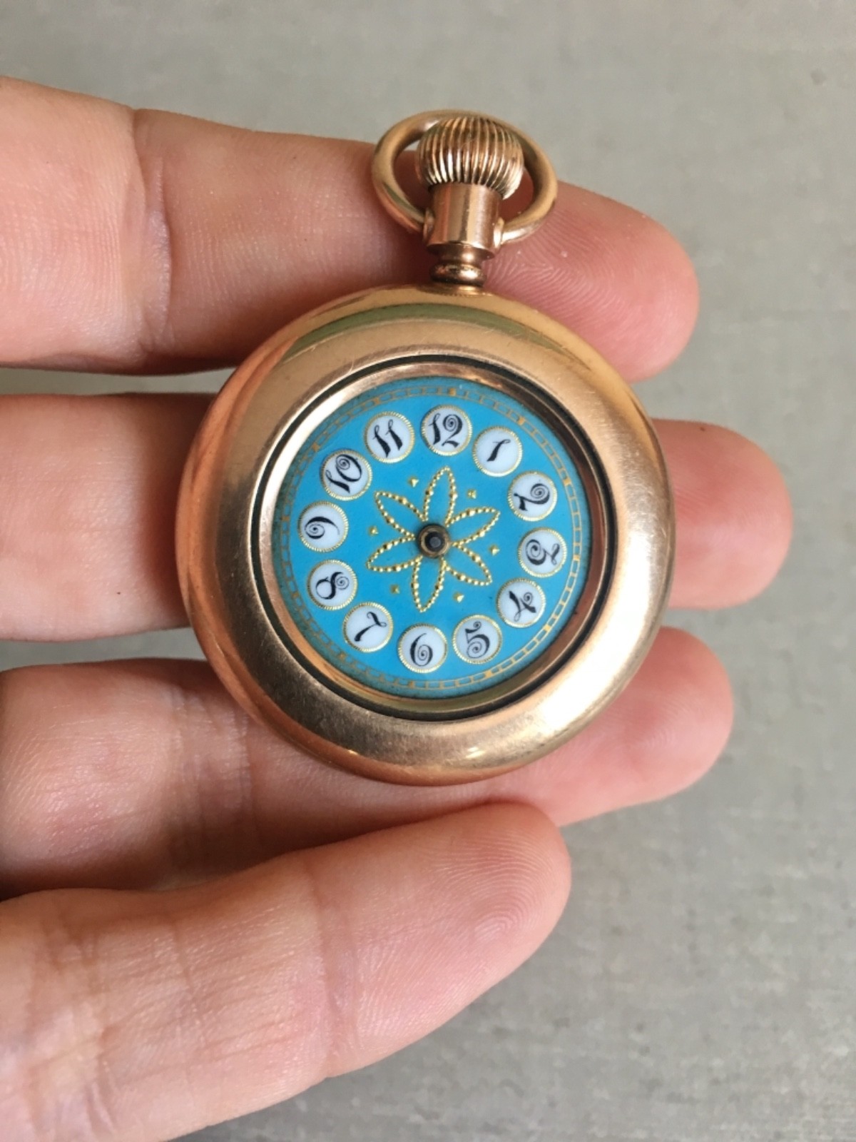Antique Addison Vtg Engraved Beautiful Gold Pocket Watch w Beautiful Enamel