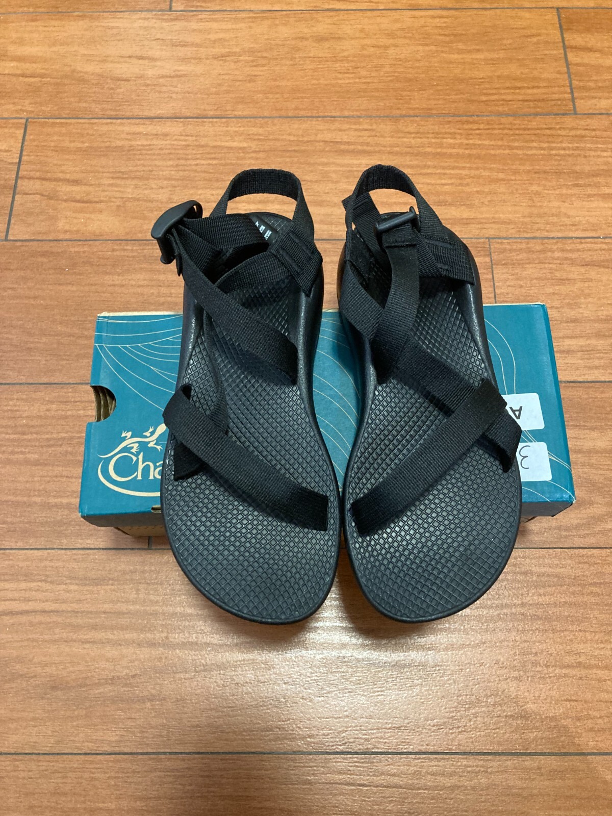 Chaco J105414-001 Z1 Classic Women's Sport Sandals - Black Chaco J105414-001 Z1 Classic Women's Sport Sandals - Black