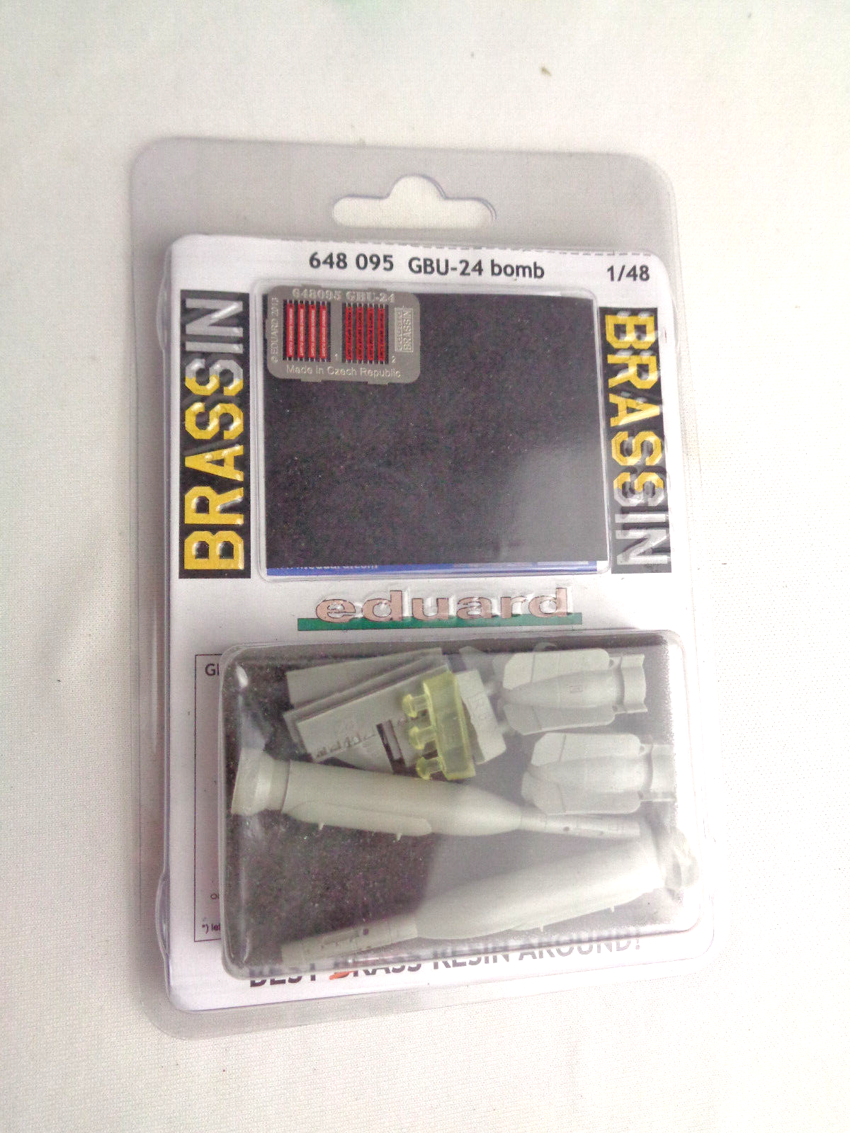 Eduard 1/48 Brassin resin GBU-24 bomb - #648095 Eduard 1/48 Brassin resin GBU-24 bomb - #648095