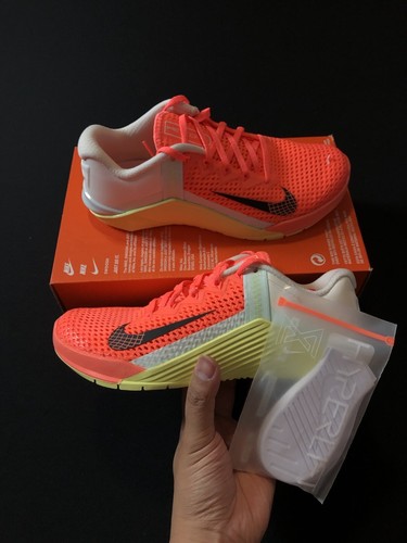 nike metcon 6 mango