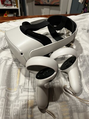 Oculus Quest 2 VR headset w/ Oculus Adjustable Elite Head Strap