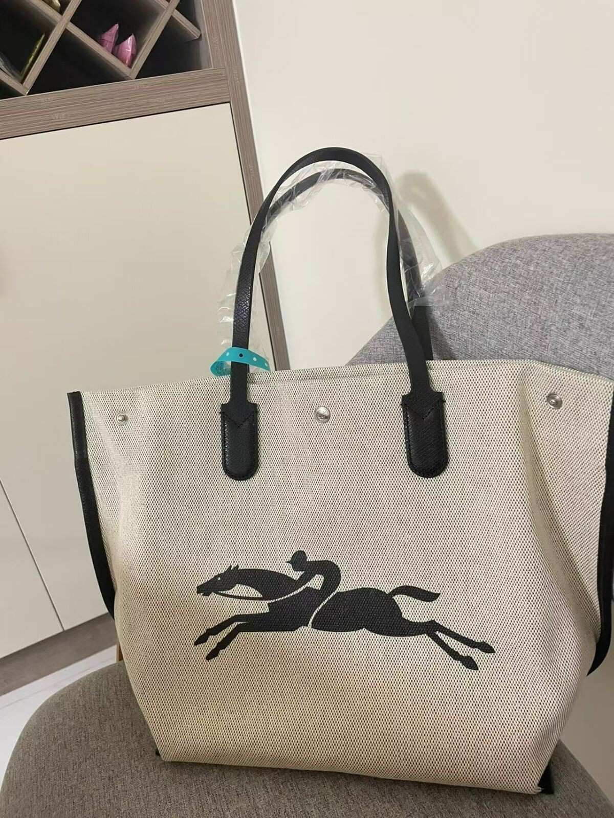 【Longchamp】ESSENTIAL L TOTE BAG コットンキャンバス 3色 Longchamp】ESSENTIAL L TOTE BAG コットンキャンバス 3色