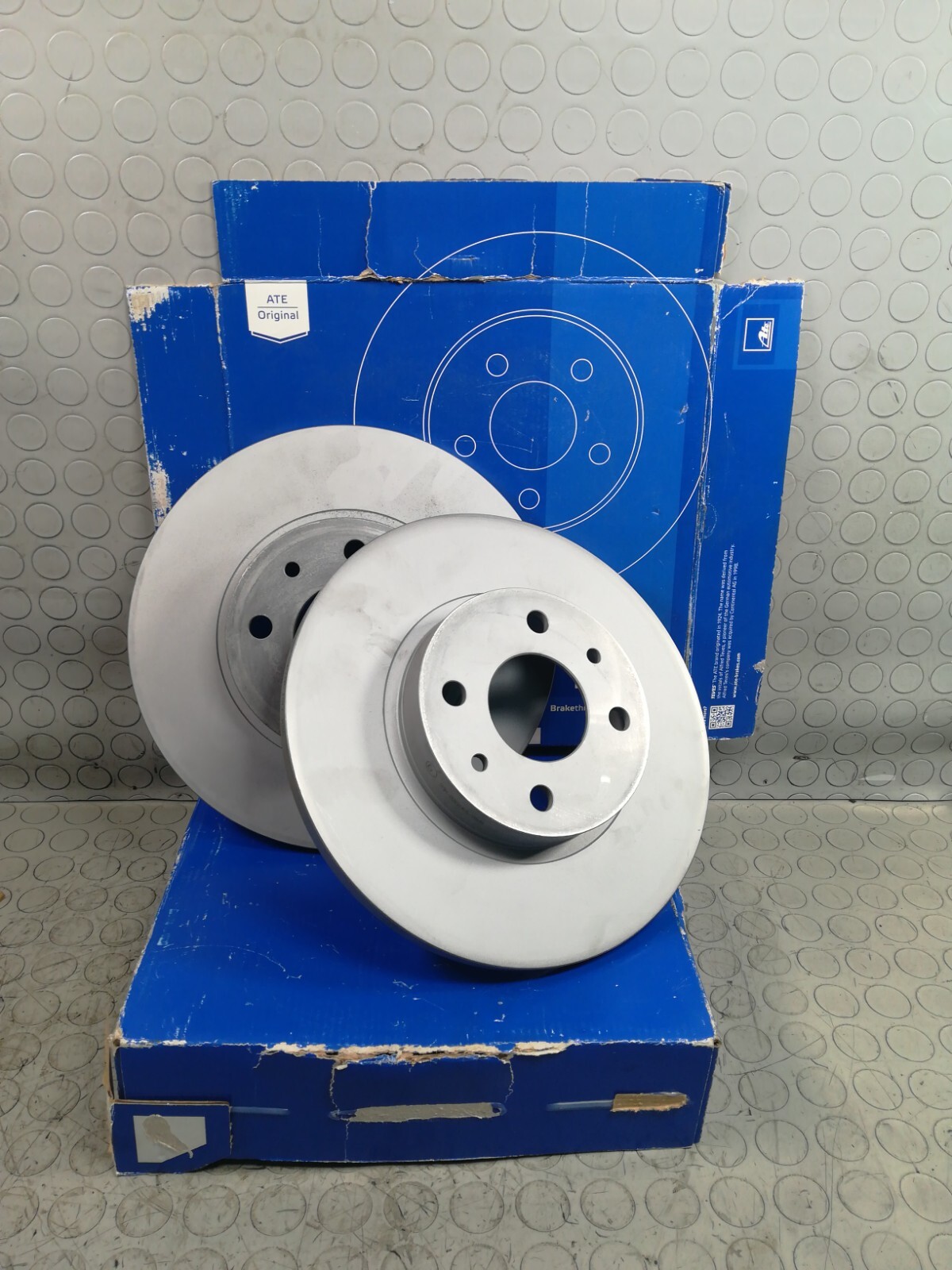 DISCHI FRENO ANTERIORI FIAT ALFA ROMEO CHRYSLER LANCIA NUOVI NON ORIGINALI 41212