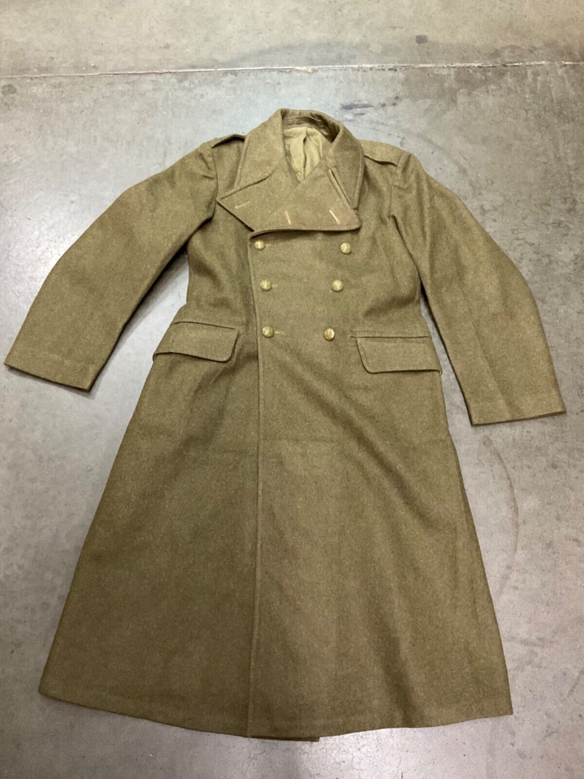 Vtg British Army Officers Battle Dress Wool Greatcoat Vtg British Army Officers Battle Dress Wool Greatcoat