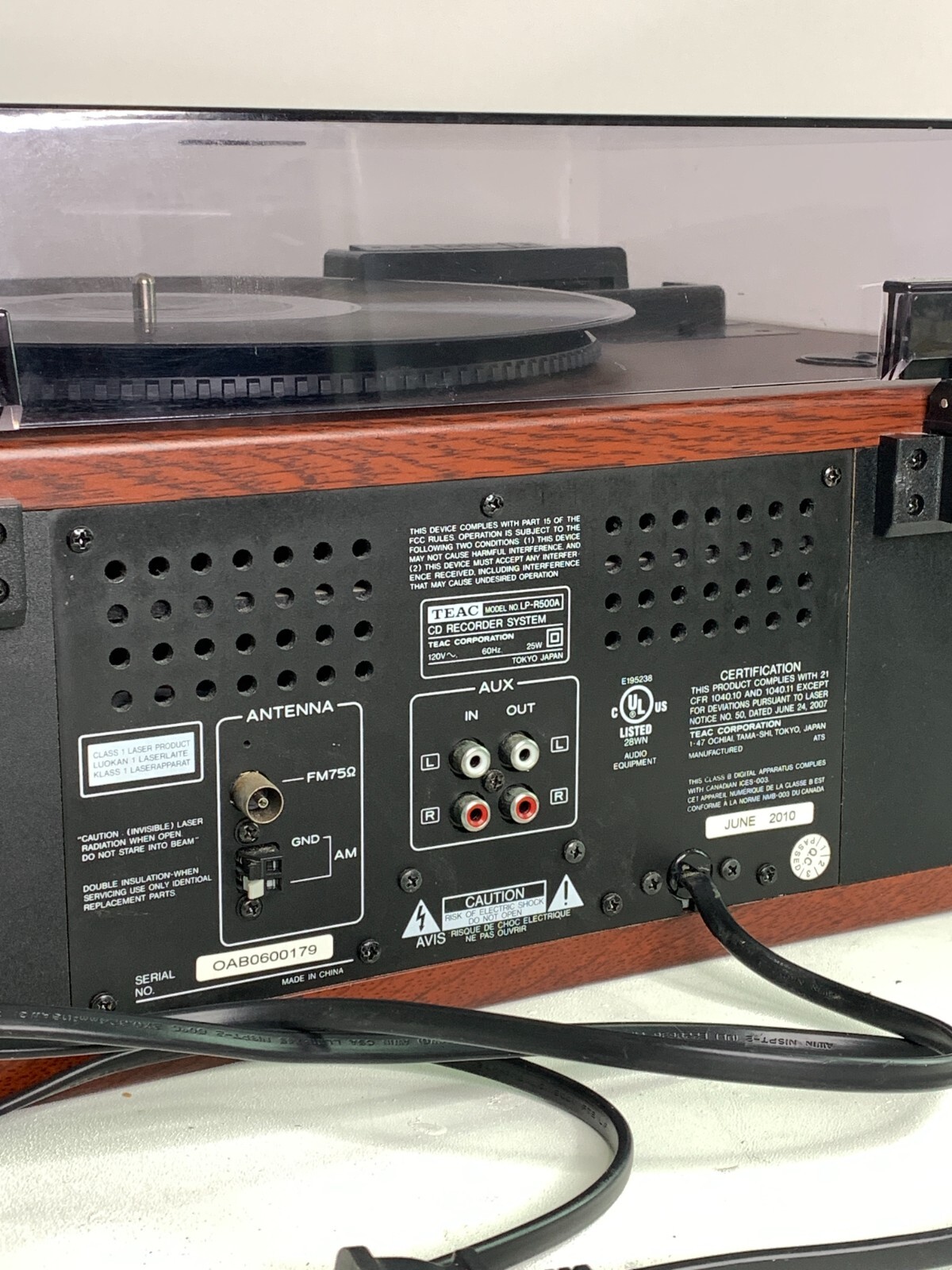 TEAC LP-R500 A  Turntable Cassette CD Recorder AMFM Radio System READ