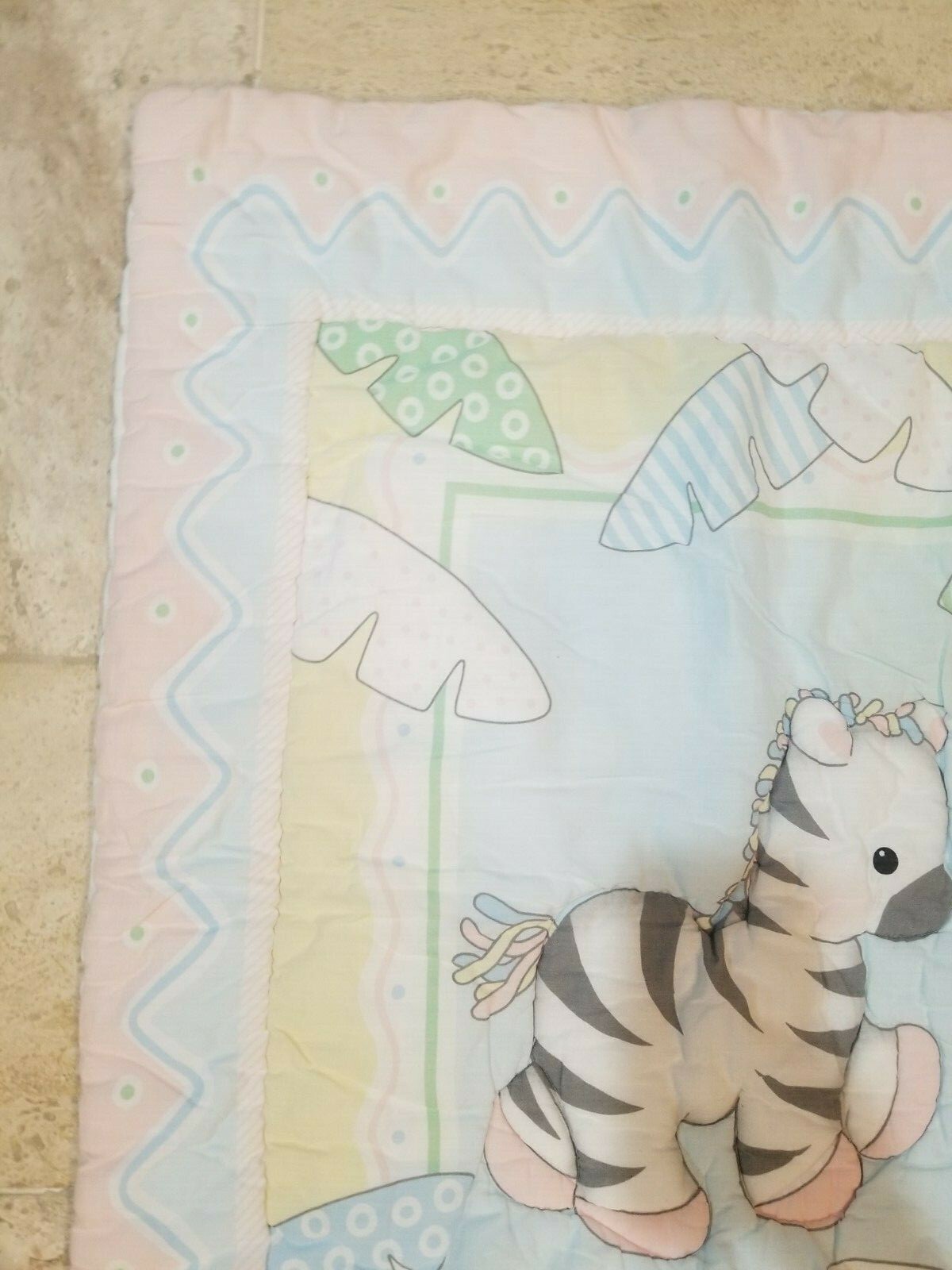 Bedtime Originals Vintage Zebra Crib Set Comforter Blanket Quilt 33x43 Pastels