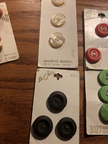 Lot of Vintage Buttons on Cards; Le Chic