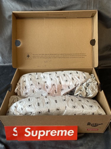 うずまきナルトSupreme Dr.Martens Spiderweb 3 Supreme Dr. Martens Spiderweb 3-Eye Shoe (SS22) - $178
