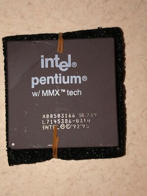 Intel Pentium mmx processor socket a80503166 l7145386 st 239