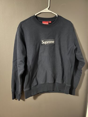 Supreme Box Logo Crewneck (FW18) Navy Size S | eBay Supreme Box Logo Crewneck (FW18) Navy Size S | eBay