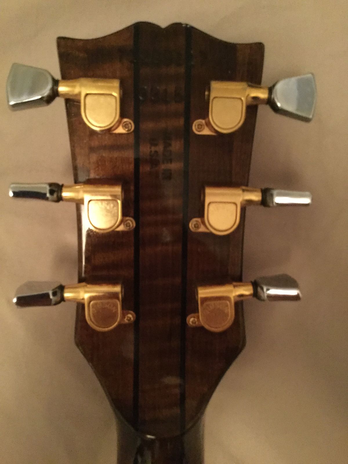 Gibson Triple Pick Up Artisan 1979 Brown Maple