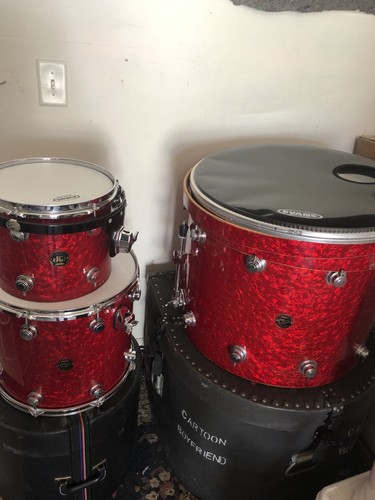 DW Drum Set - Red Crackle - Shell Pack only - 24 kick, 12 rack, 16 floor