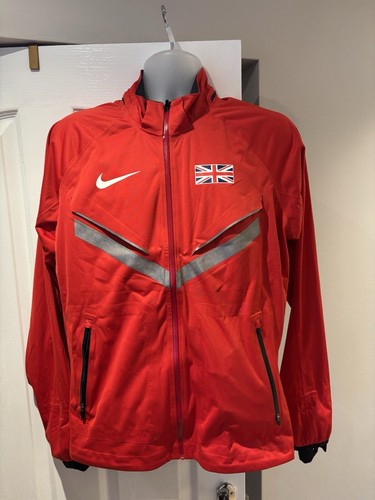 【Sサイズ】NIKE Pro Elite Storm Jacket NIKE - 【Sサイズ】NIKE Pro Elite Storm Suitsの通販 by