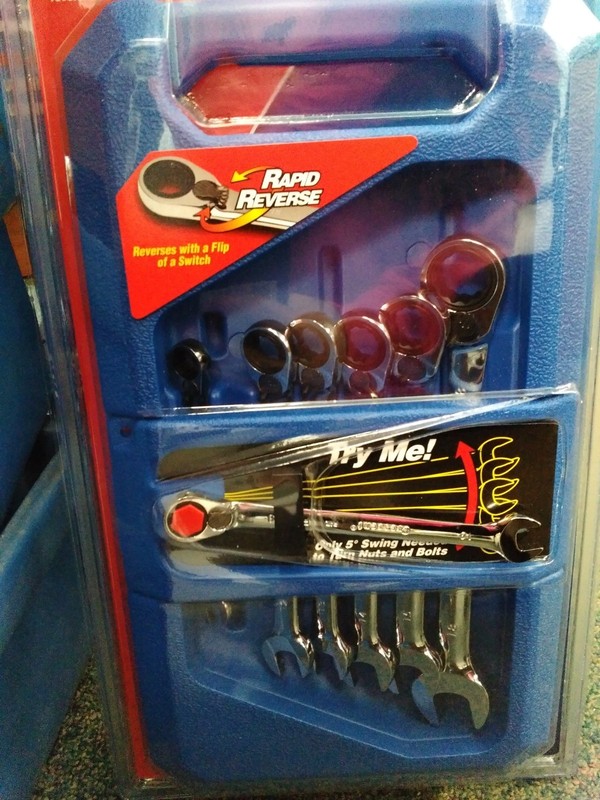 Crescent FRRM7 7pc. Reversible Ratcheting Combination Wrench Set Metric