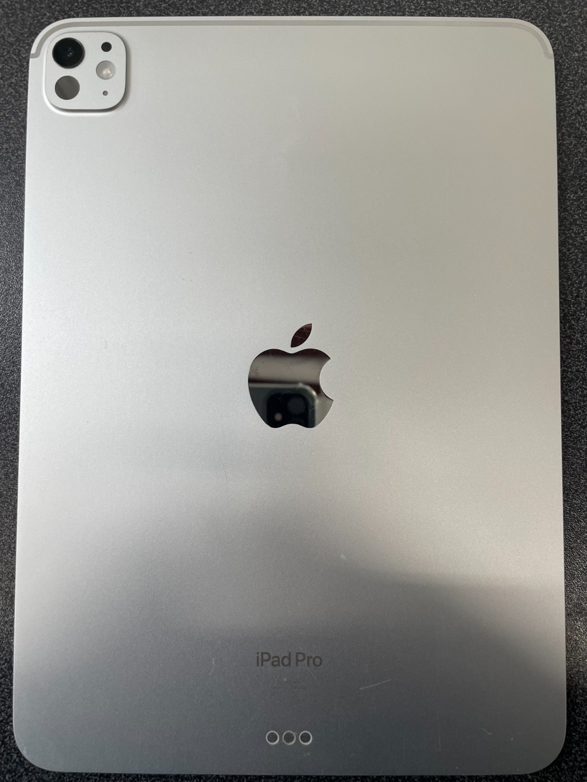 Apple iPad Pro (M4) Gen 256GB, Wi-Fi, 11 in-Silver - USED | eBay