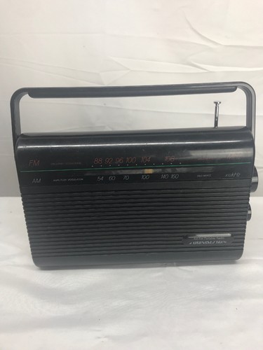 Soundesign AM/FM Portable Radio Model No. 2224BLK