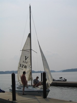 1978 MacGregor 22 Sailboat, Trailer and Outboard Engine, ready to sail!