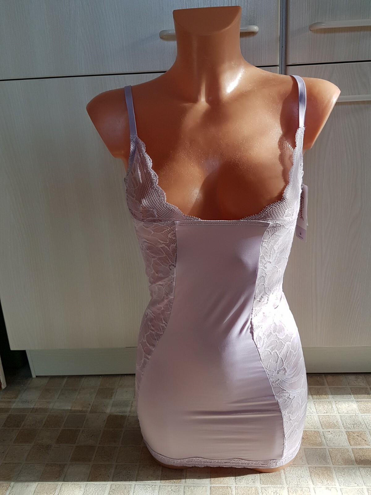 Triumph Gr.M Damen Miederkleid Magic Boost Bodydress flieder NEU