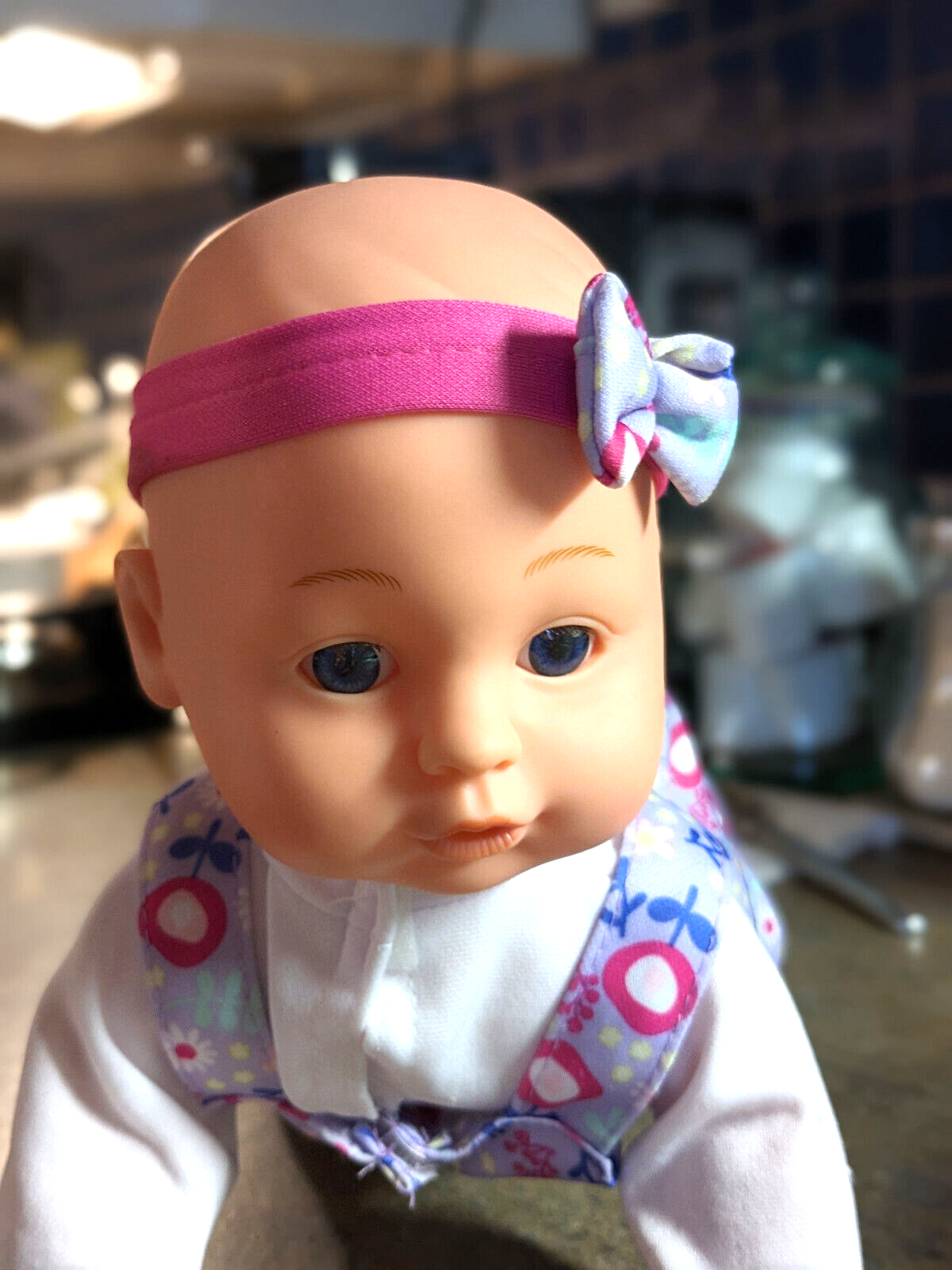 2019 12" Dressed Vinyl CRAWLING, BABBLING & GIGGLING Baby Doll ~ WORKS!