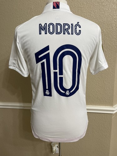 Real Madrid MODRIĆ 10 シャツ 2021-22 Real Madrid Home Shirt Modric #10 - 5/10 - (M.Boys)