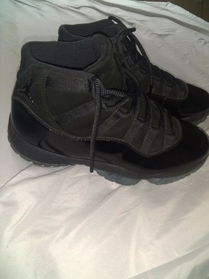 concord 11 cap and gown