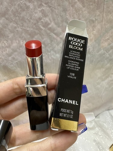口紅 CHANEL ROUGE COCO BLOOM 110 Chanel Rouge Coco Bloom Hydrating Plumping Intense Shine Lip