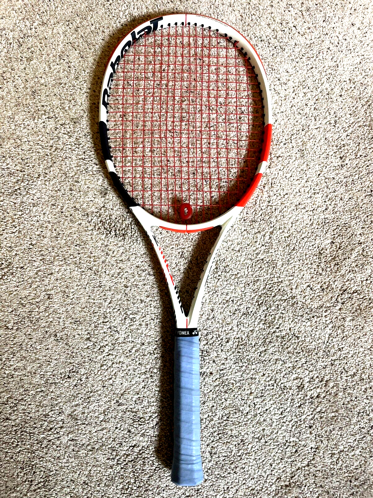 Babolat Pure Strike Team 100 in flawless mint condition, looks unused, new grip