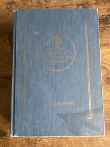 Vintage 1969 Webster's Seventh New Collegiate Dictionary