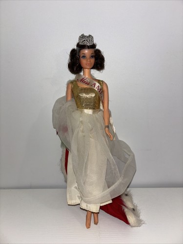 入手困難 Barbie Doll Exclusives 1972-2004 洋書 入手困難 Barbie Doll Exclusives 1972-2004 洋書