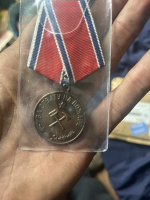 Foto dell'oggetto di un acquirente verificato