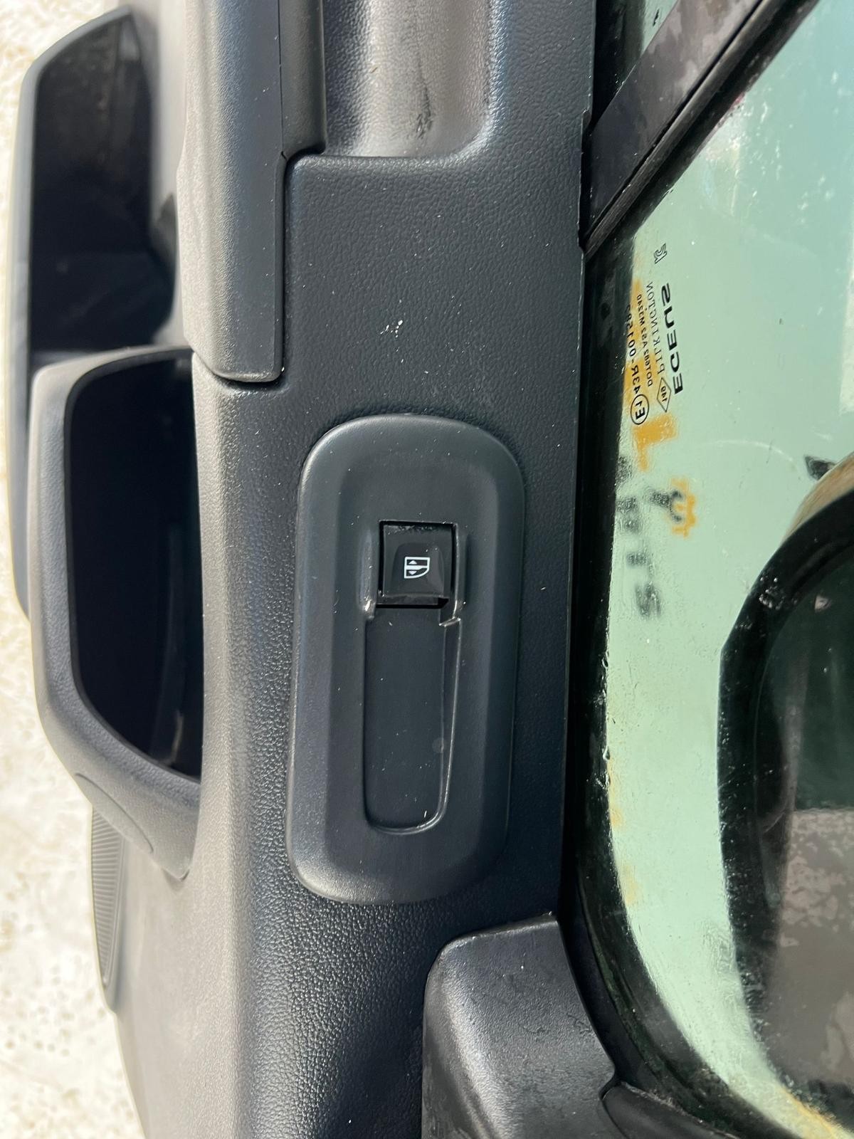 RENAULT MASTER X62 09/2011-2024 LEFT FRONT DOOR COMPLETE CAB CHASSIS WHITE - thumbnail 9