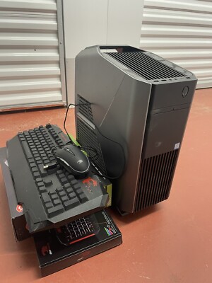 CUSTOM ALIENWARE R7 DESKTOP BUNDLE