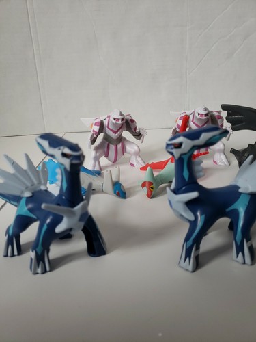 MCDONALDS 2018 POKEMON, lot of 8 toys duplicates