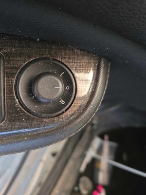 Used Front Door Mirror Switch fits: CHEVY MALIBU 13 14 15 16