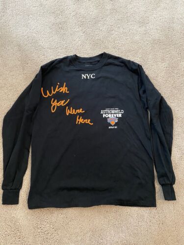 Travis Scott Astroworld x New York City Knicks L/S - Black Travis Scott Astroworld x New York City Knicks L/S - Black