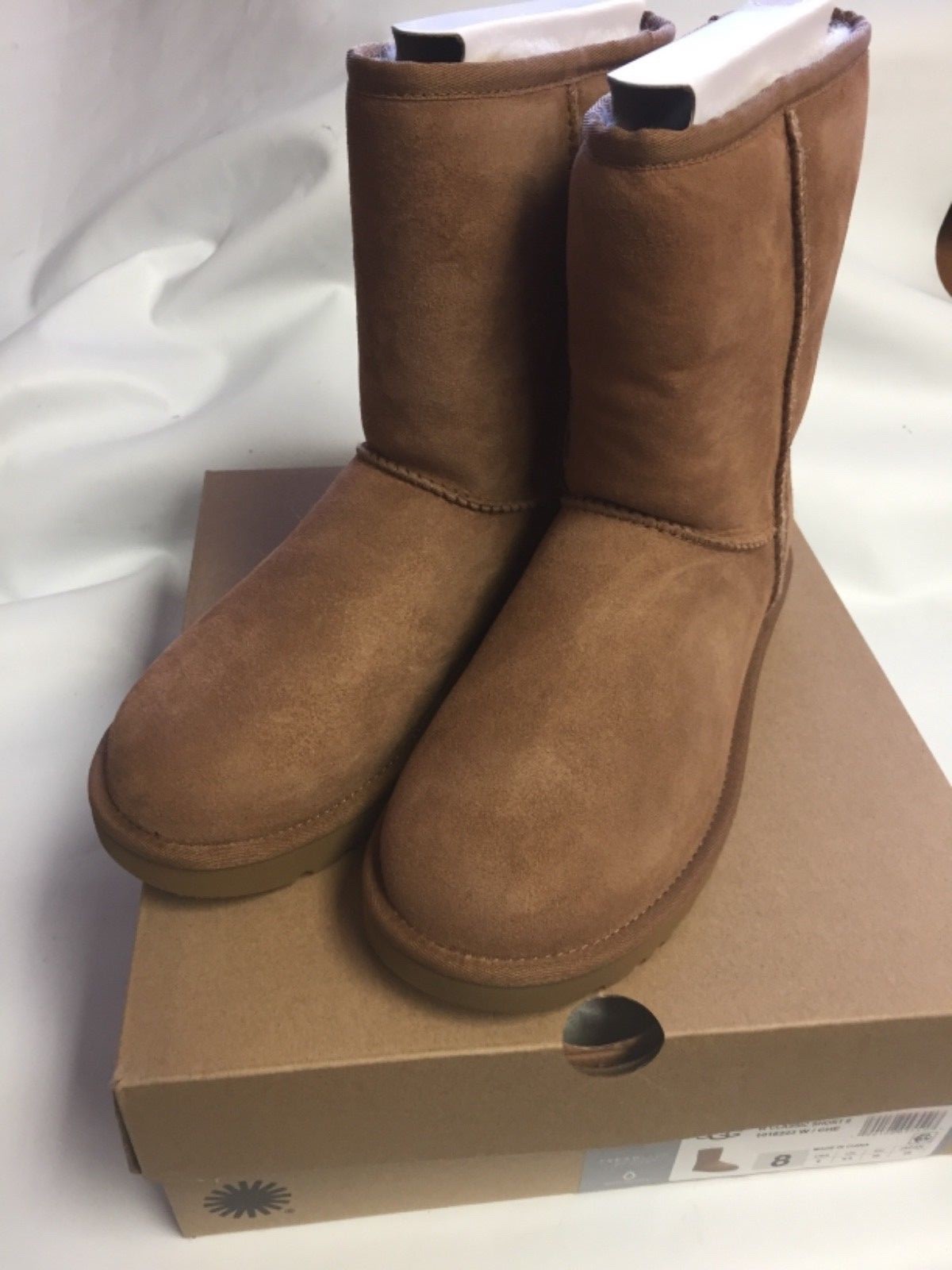 UGG｜BOOTS (CLASSIC SHORT II - CHESTNUT (1016223)) Women's Classic Short II Boot | UGG®