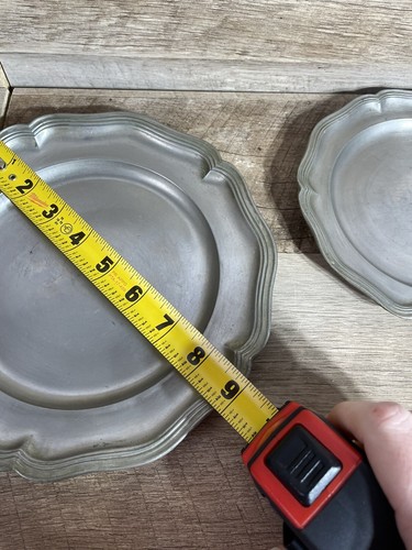 Kennedy Brothers Old World Pewter Holland Plates Set Of 3 Vintage Marked