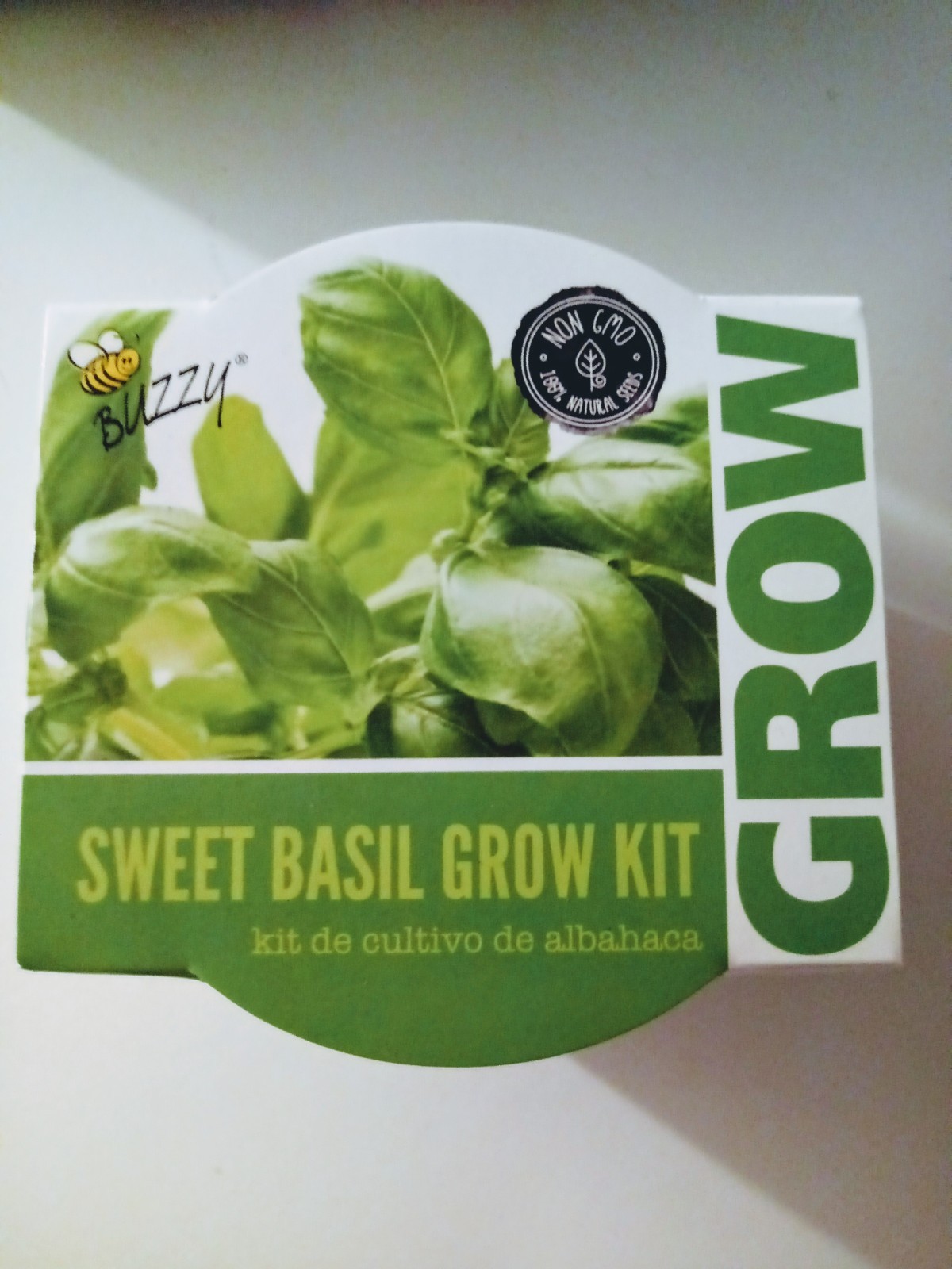 Buzzy Grow Kits - STRAWBERRY/ CONEFLOWER/BASIL/SUNFLOWER/DAISY Lot of 5