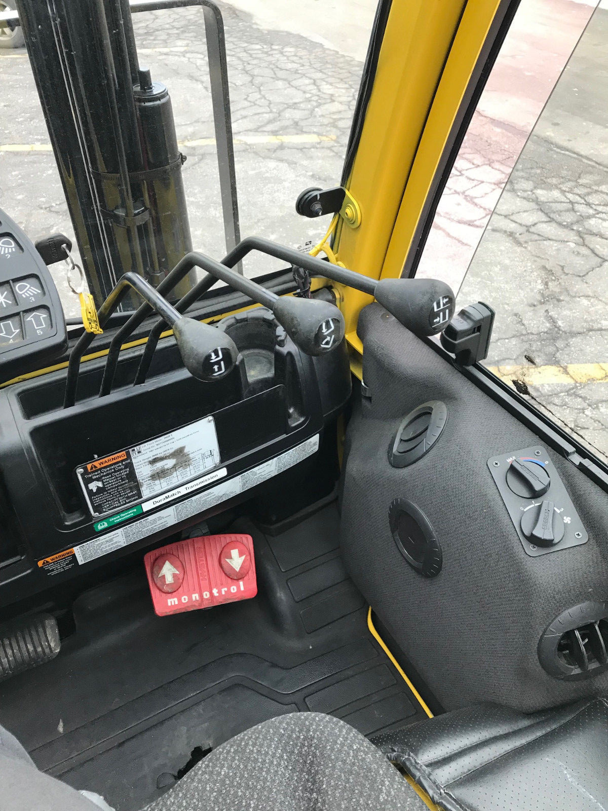2015 HYSTER H40FT 4000LB PNEUMATIC FULL HEATED CAB FORKLIFT LIFTTRUCK