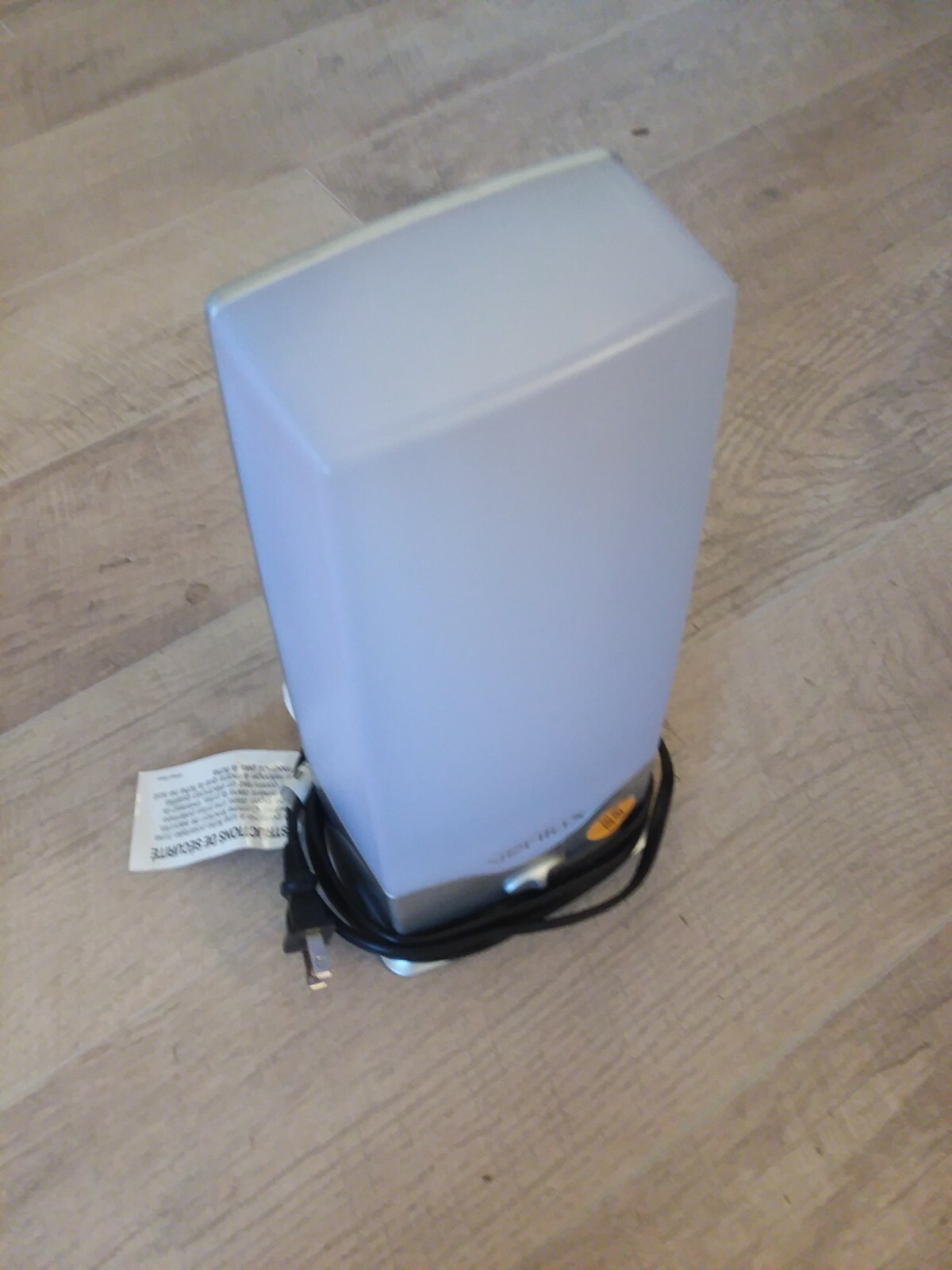 VERILUX ENERGY LAMP HAPPY LIGHT 4500 MODEL VT03 THERAPY LAMP