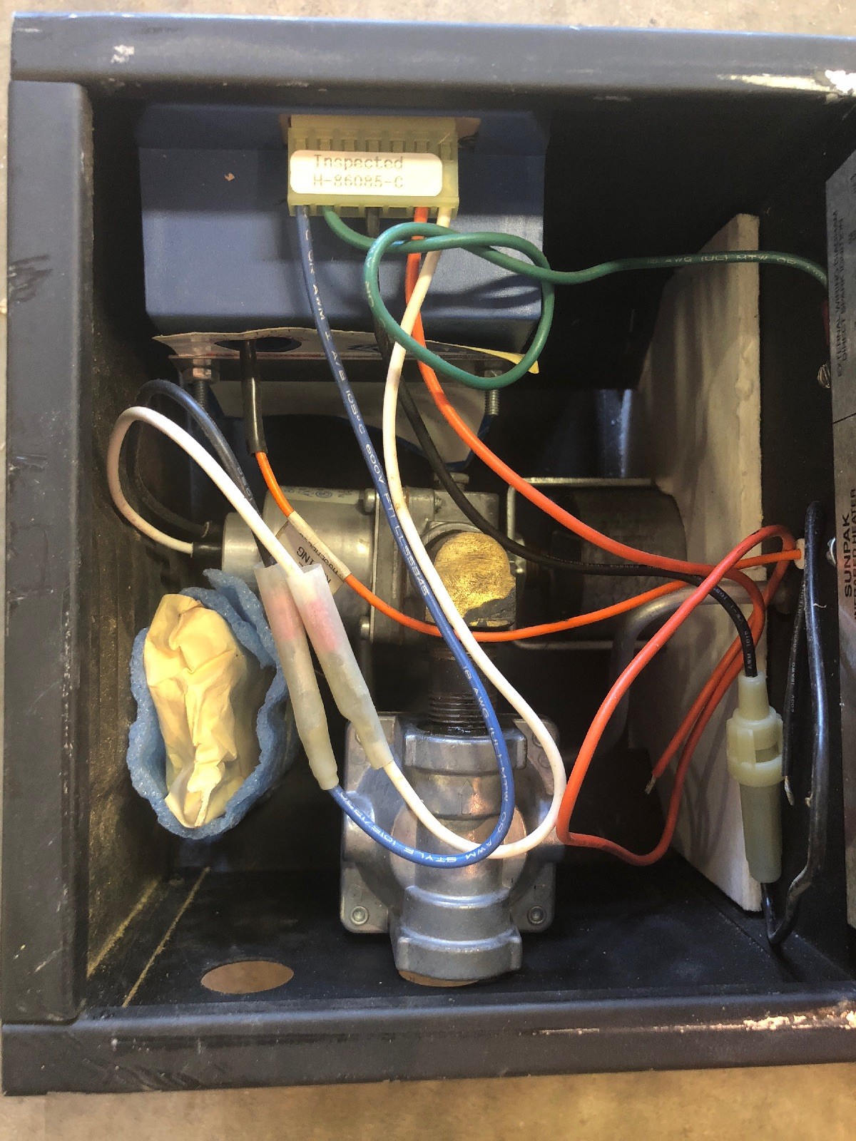 Sunpak S25 25,000 BTU Gas Hanging Outdoor Patio Heater - Brown(Natural Gas)