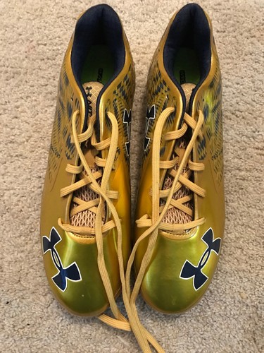 NEW 2015 NOTRE DAME FOOTBALL TEAM ISSUED UNDER ARMOUR CLEATS SIZE 11