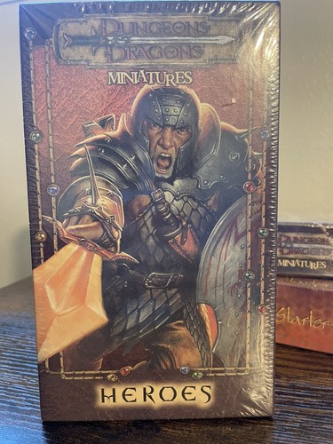DUNGEONS & DRAGONS HEROES: 2001 MINIATURES - Sealed/NIB
