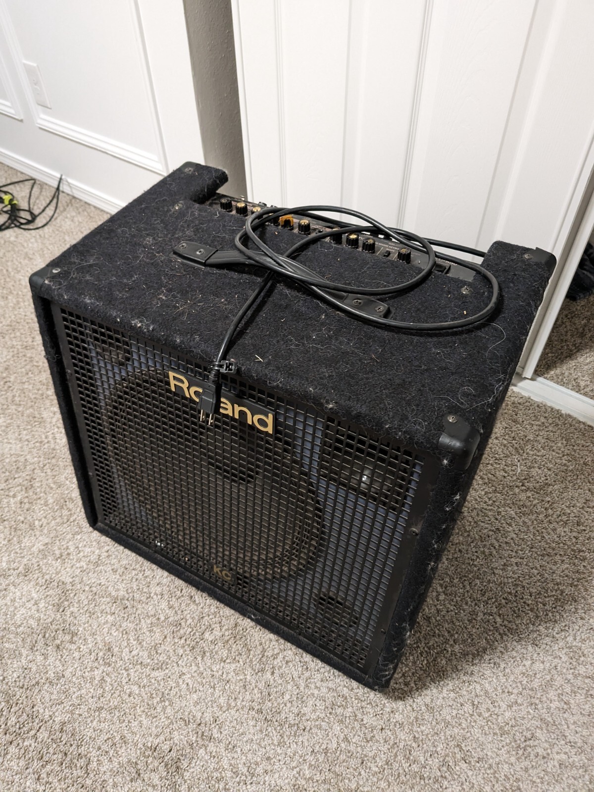 Roland ローランド KC-550 ミキシング キーボードアンプ