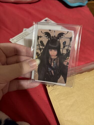 XG 5th Single『WOKE UP』Official Japan Shop POB Photo card