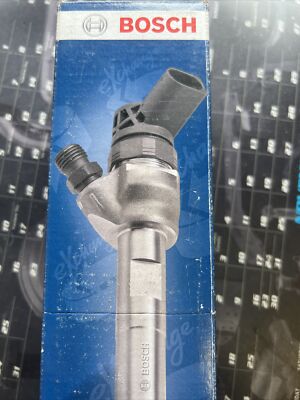 New Bosch 0 986 435 646DD 15Fuel Injector Factory Sealed-disel