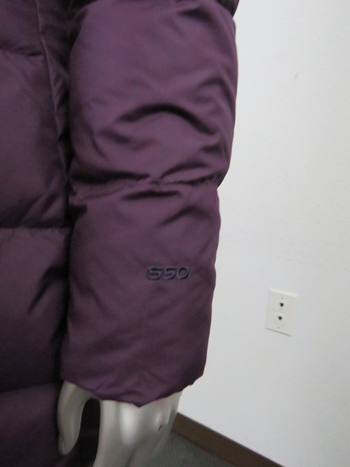 Pre-owned The North Face Womens  Dealio Insulated 550-down Winter Parka Jacket - Wine In Red